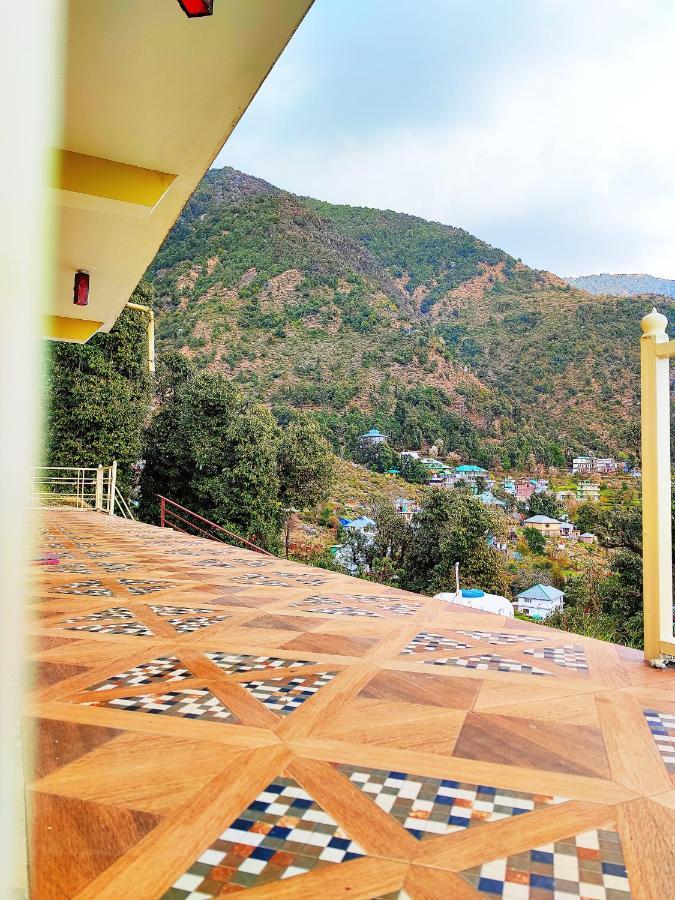The Unmad, Dharamkot Hotell Dharamshala Exteriör bild