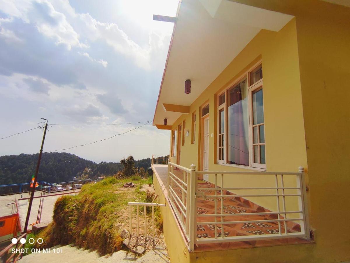 The Unmad, Dharamkot Hotell Dharamshala Exteriör bild