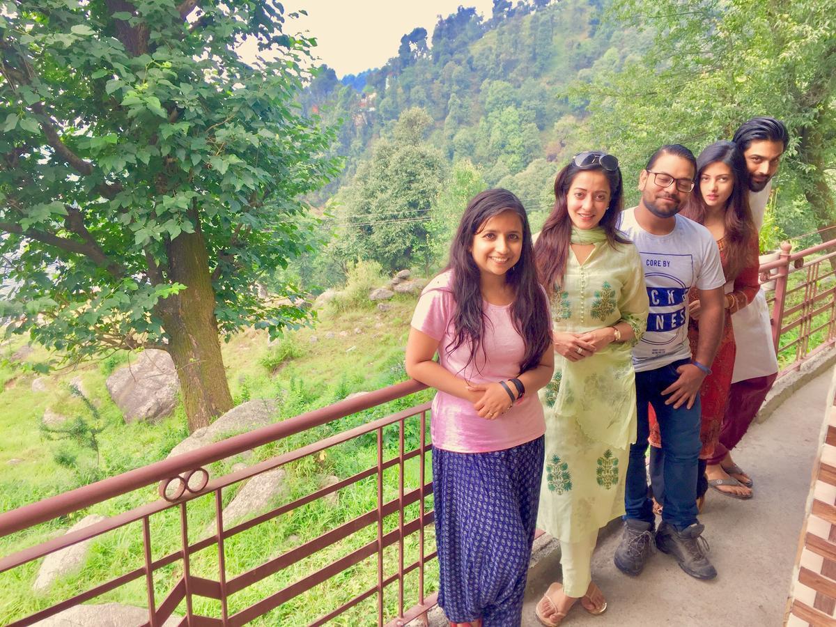 The Unmad, Dharamkot Hotell Dharamshala Exteriör bild